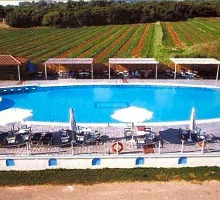 Hotel Lintzi 2*